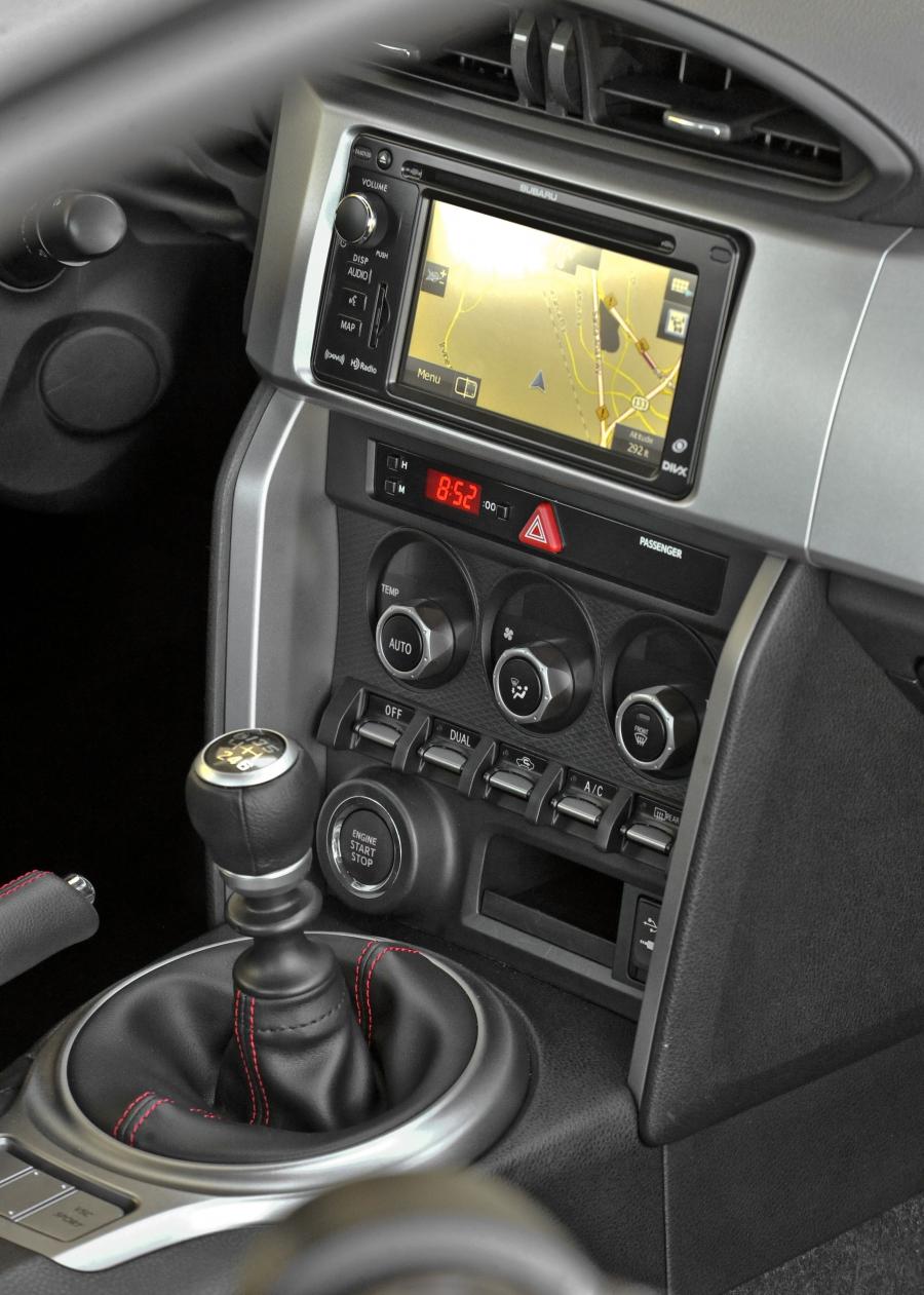  Subaru BRZ 2013 года  (US) (фото 17 из 100)